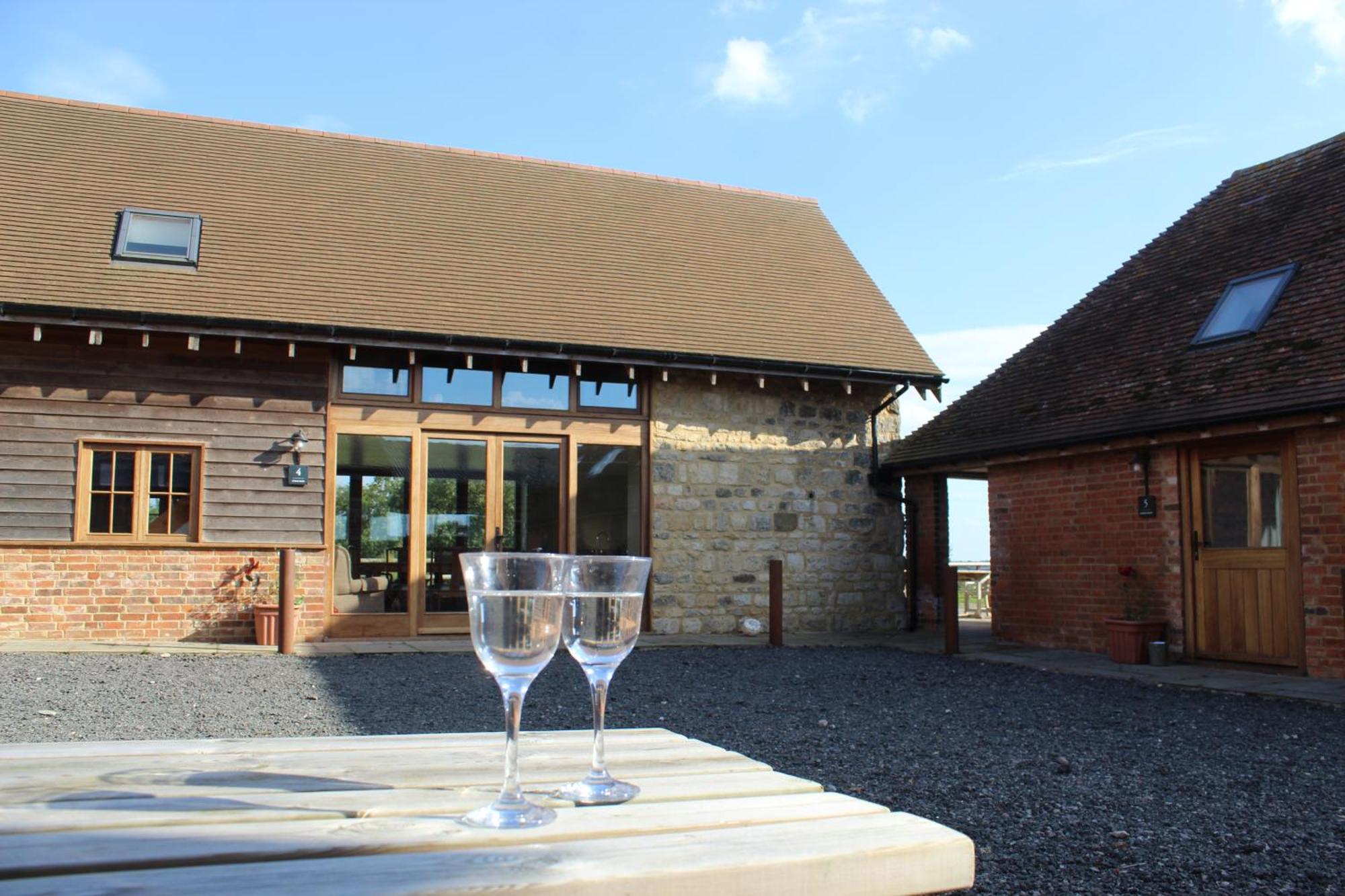 Parkfields Barns Self Catering Accommodation Бакингем Экстерьер фото