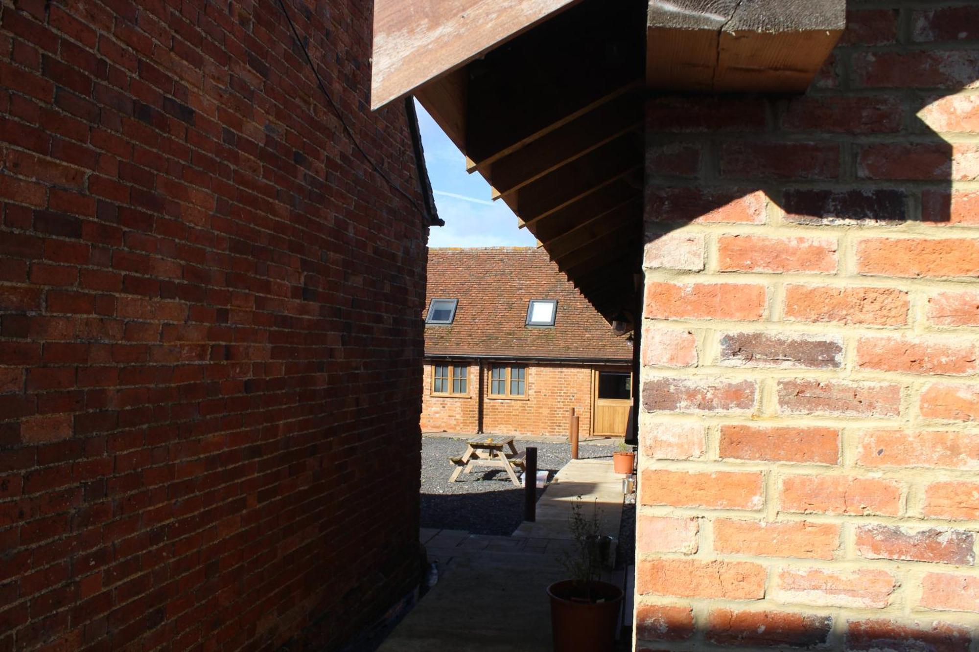 Parkfields Barns Self Catering Accommodation Бакингем Экстерьер фото